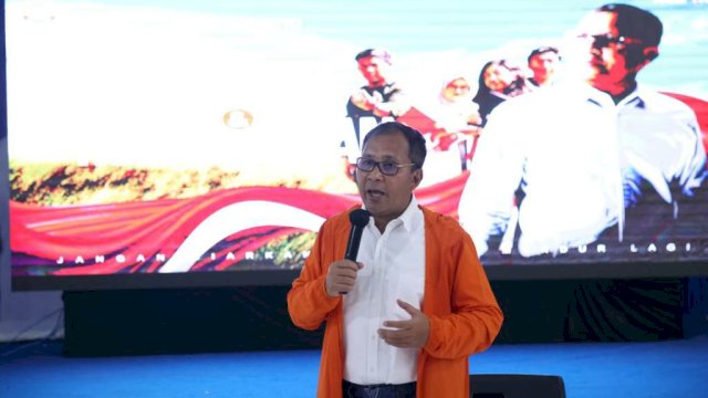 Wali Kota Makassar, Moh. Ramdhan Pomanto menandatangani Momerandum of Understanding (MoU) bersama Universitas Muhammadiyah (Unismuh) Bone, di Kampus Unismuh Bone, Minggu (26/02/2023).