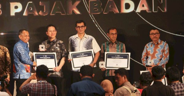 PT Vale Raih Pajak Award Kanwil DJP Sulselbarta 2022