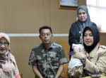 Fatmawati Bantu Bayi Stunting di Rusunawa Panambungan Usai Ditinggal Ibunya
