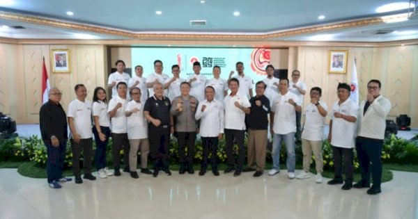 Menpora Kukuhkan Pengurus Presidium Nasional Suporter Sepakbola