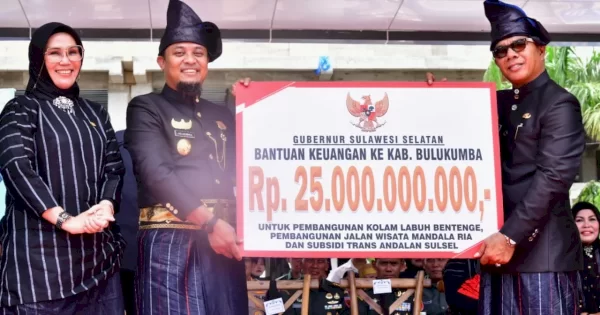 Pemprov Sulsel Beri Bantuan Rp25 M pada HUT ke-63 Bulukumba, Lebih Banyak dari Tahun Lalu