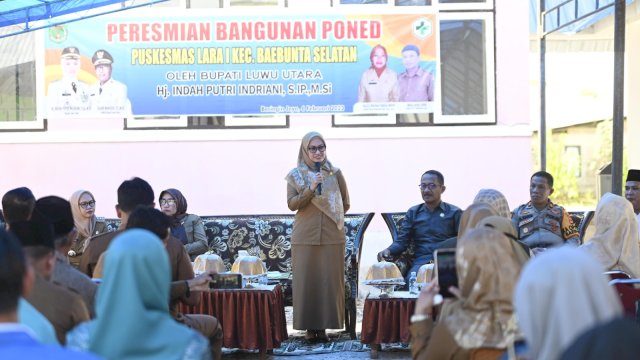 Pemerintah Daerah Kabupaten Luwu Utara telah membangun lima gedung Pelayanan Obstetri Neonatal Emergensi Dasar (PONED). PONED adalah salah satu infrastruktur yang dibangun dalam rangka peningkatan pelayanan obsestri neonatal emergensi dasar.