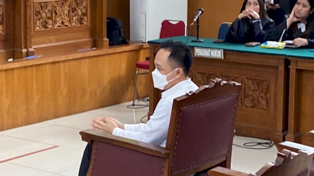 Ricky Rizal Divonis Lebih Ringan Dibanding Kuat Ma&#8217;ruf