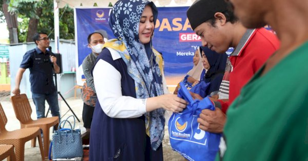 Safari Ramadan, Fatmawati Rusdi Bersama Partai NasDem Gelar Pasar Murah