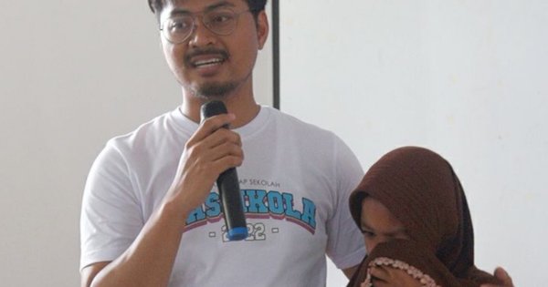 Lewat Gerakan Massikola, dr Udin Malik Bangkitkan Harapan Anak Gapai Cita-cita dengan Terus Bersekolah