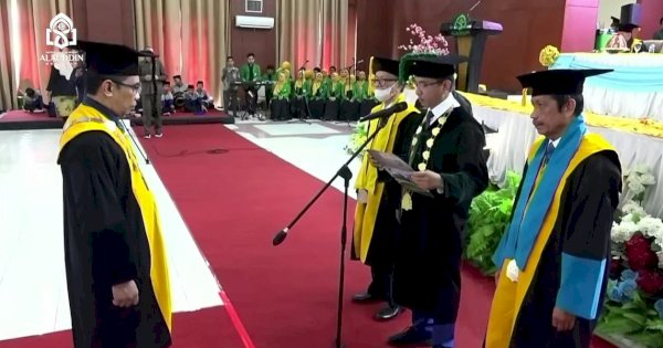 Muammar Muhammad Bakry Dikukuhkan Sebagai Profesor Bidang Hukum Islam Kontemporer