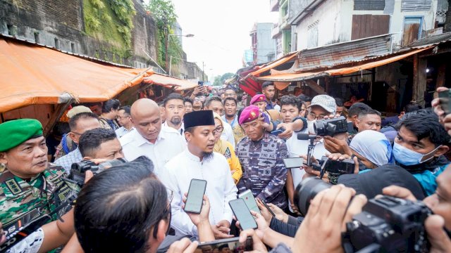 Pantau Stok Bahan Pokok di Pasar Tradisional, Andi Sudirman: Harga Relatif Terkendali