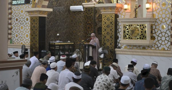 Awali Safari di Sukamaju, Bupati Indah Sampaikan Keutamaan 10 Malam Pertama Ramadan