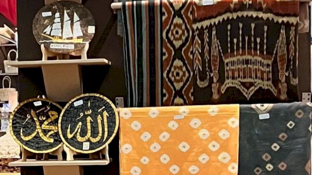 Pameran Inacraft di Jakarta, Tenun Rongkong Luwu Utara Terjual Rp10 Juta