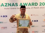 Sejahterakan Umat, Danny Pomanto Raih Penghargaan Baznas Award 2023