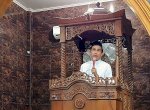 Tarawih Pertama di Kampung Halaman, Rudianto Lallo Ingatkan Pentingnya Pendidikan