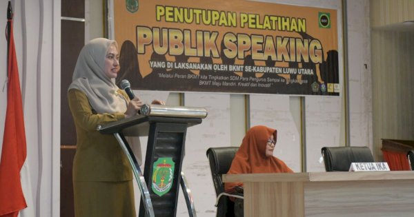 Tutup Kegiatan Publik Speaking, Bupati Indah: Bukan Cuma Kepercayaan Diri yang Utama