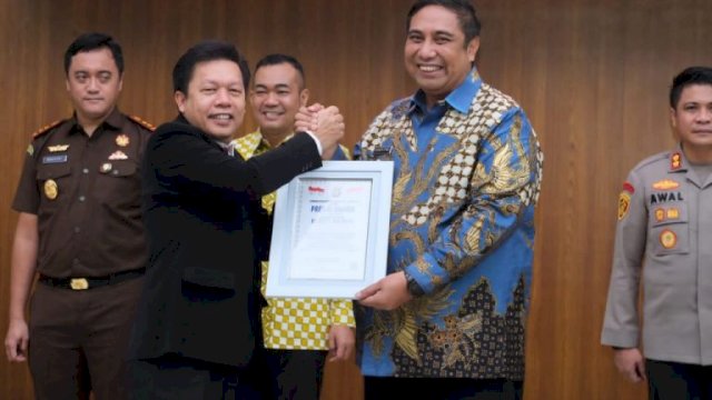Forkopimda Maros Raih Penghargaan Presisi Award 2023