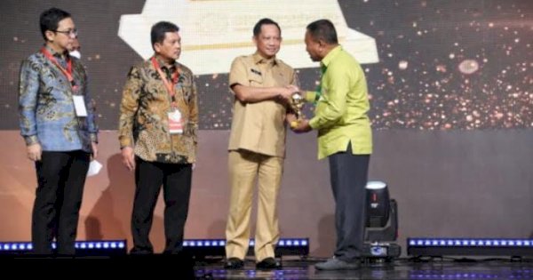 Pemprov Gorontalo Raih Penghargaan dari UHC 