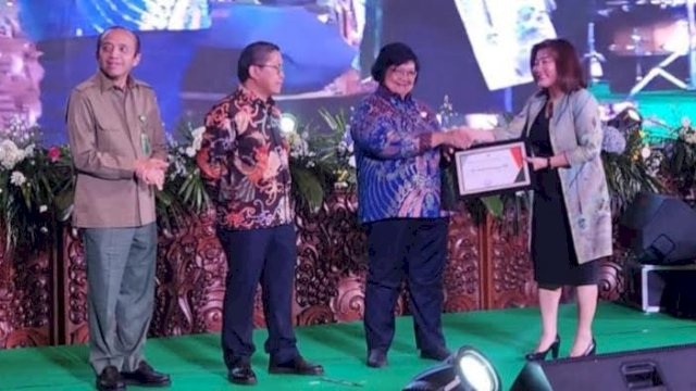 PT Vale Indonesia Tbk (PT Vale) menerima penghargaan sebagai mitra Kementerian Lingkungan Hidup dan Kehutanan (KLHK) terbaik tahun 2023.