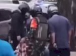 Viral, Aksi Heroik Anggota TNI Amankan 3 Pemuda Bawa Sejam