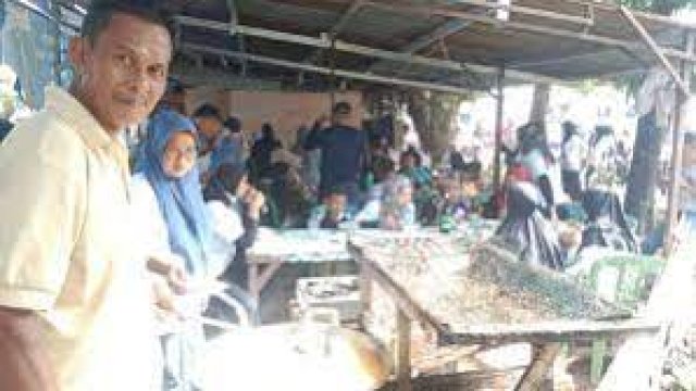 HUT Takalar Usung Enonomi Kolaboratif, Pedagang Kaki Lima Ketiban Untung