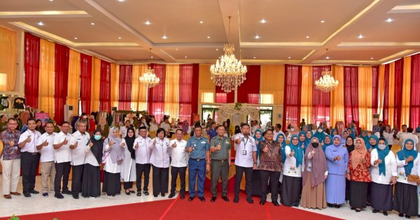 Penuhi Kebutuhan Pokok Masyarakat, PKK Sulsel Gelar Pasar Murah Pelita Ramadan