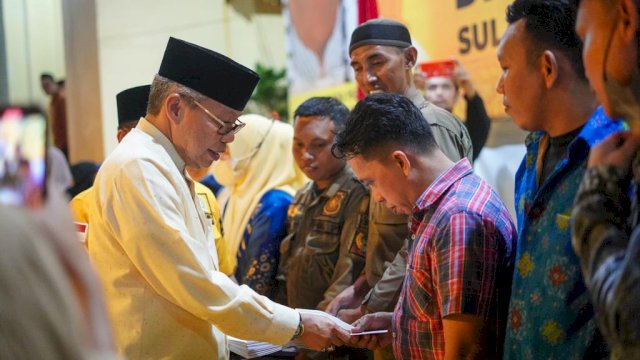 Golkar Sulsel Berbagi Ribuan Takjil hingga Buka Bareng Anak Panti Asuhan