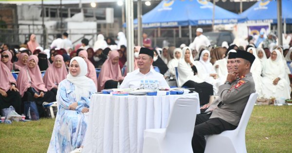 RMS dan Fatmawati Silaturahim dan Buka Puasa Bareng Warga Sidrap