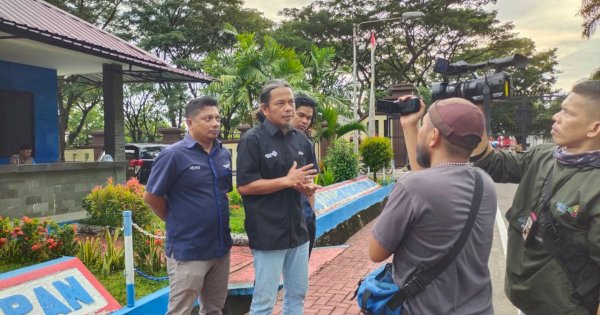 Pelaku Kekerasan Jurnalis Dilaporkan ke Propam Polda