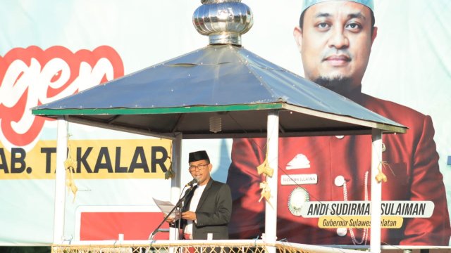 Idulfitri Perdana di Takalar, Pj. Bupati Ajak Masyarakat Silaturahmi dan saling Bermaafan