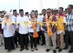 Anggota DPR RI Muhammad Fauzi Resmikan Jembatan Beringin Jaya di Luwu Utara
