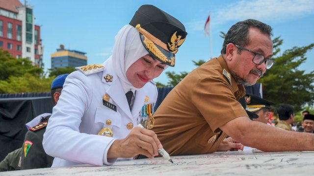 Bupati Luwu Utara Indah Putri Indriani saat menghadiri peringatan Hari Otonomi Daerah ke 27 yang dipusatkan di Kota Makassar, Sabtu (29/04/2023).