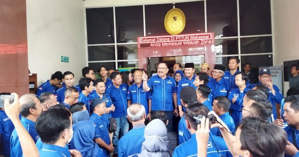 Lawan Moeldoko, Kader Demokrat Geruduk PT TUN Makassar