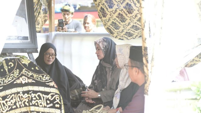 Bupati Luwu Utara Datangi Rumah Mendiang Syukur Bijak: Almarhum Orang Baik