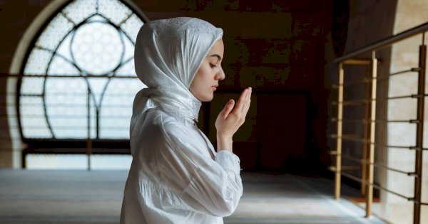 Bisakah Wanita Haid Mendapat Malam Lailatul Qadar, Ini Penjelasan Buya Yahya