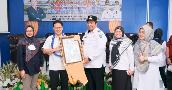Bupati dan Wabup Maros Kompak Dampingi Menkes Saat Kunjungan Kerja