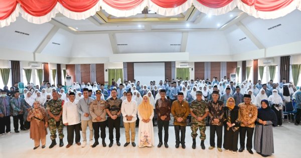 Bupati Luwu Utara Lepas 230 Rombongan Jemaah Calon Haji Kloter 14