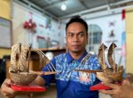 Kreatif, Warga Binaan Rutan Selayar Bikin Miniatur Phinisi dari Limbah Batok Kelapa