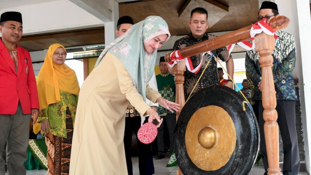 Bupati Luwu Utara membuka Musyawarah Daerah (Musda) Muhammadiyah dan Aisyiyah V Kabupaten Luwu Utara di Lapangan Taman Siswa Masamba Luwu Utara (27/05/2023).