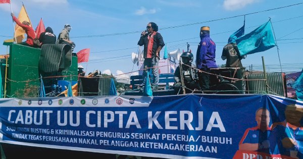 Demo Hari Buruh di Makassar, Polisi Amankan 8 Orang Diduga Kelompok Anarko dan Bom Molotov