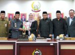 Gubernur Sulsel Terima Rekomendasi DPRD Sulsel Atas LKPJ Tahun Anggaran 2022