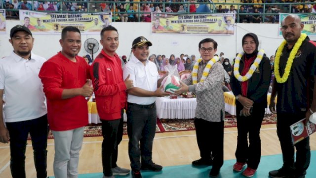 Kembangkan Potensi Atlet di Daerah, Kemenpora Dukung Turnamen Bola Voli Antar Sekolah