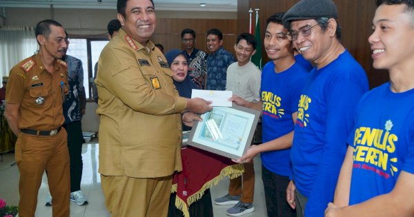 Jaga Perkembangan Literasi di Maros, Bupati Chaidir Launching GMB Jilid 2