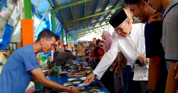 Pantau Ketersediaan dan Harga, Wali Kota Parepare Sidak Pasar Jelang Lebaran