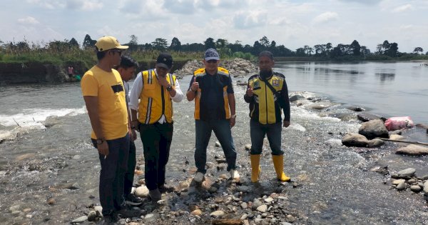 Tinjau Tanggul Sungai Baliase, Muhammad Fauzi: Kita Usahakan Penanganan Permanen 