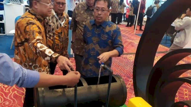 Hadiri Kegiatan IWWEF 2023, Beni Iskandar Apresiasi Pameran Teknologi Terbaru Pengelolaan Air 