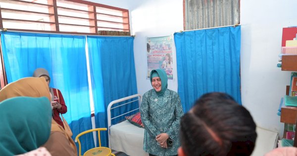 Indira Yusuf Ismail Tinjau Kelayakan Rumah Gizi di Kecamatan Tallo