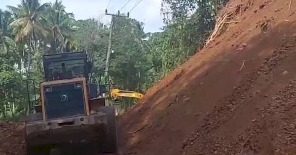 Pemprov Sulsel Lanjutkan Rekonstruksi Jalan Rantepao-Sa&#8217;dan- Batusitanduk Sepanjang 2 Km