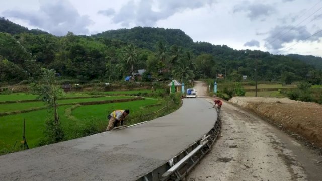 Pemprov Sulsel Lanjutkan Penanganan Ruas Minasatene di Pangkep