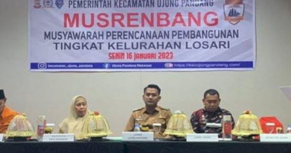 Kasubag Umum dan Kepegawaian Bappeda Makassar Narasumber di Musrenbang Losari