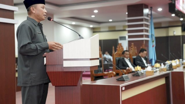 Pj Sekda Sulsel Hadiri Rapat Paripurna Perda di DPRD Sulsel Perihal Ranperda APBD 2022