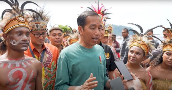 Presiden Jokowi Resmikan Pagelaran Papua Street Carnival