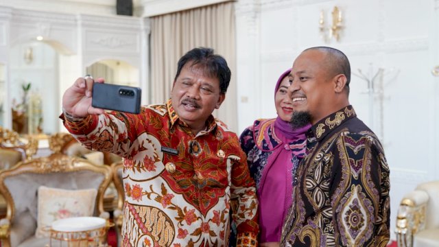 Kabupaten Nganjuk dari Provinsi Jawa Timur melirik sejumlah inovasi Pemprov Sulsel dibawah kepemimpinan Gubernur Andi Sudirman Sulaiman.