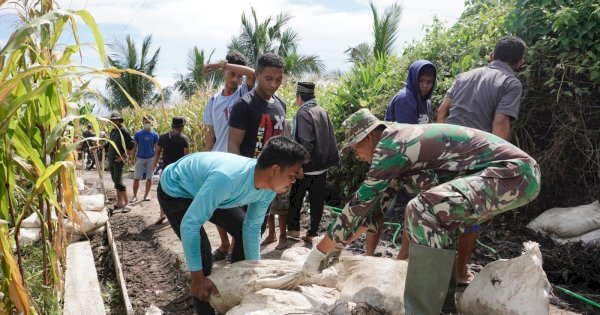 TNI dan Masyarakat Bone Bolango Gorontalo Jalankan Program TMMD 